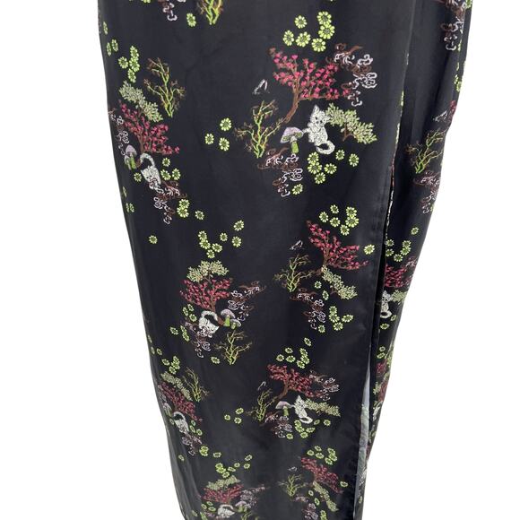 Urban Outfitters Mikayla Floral Midi Dress Cat Print Satin Black Size Small - Picture 7 of 15